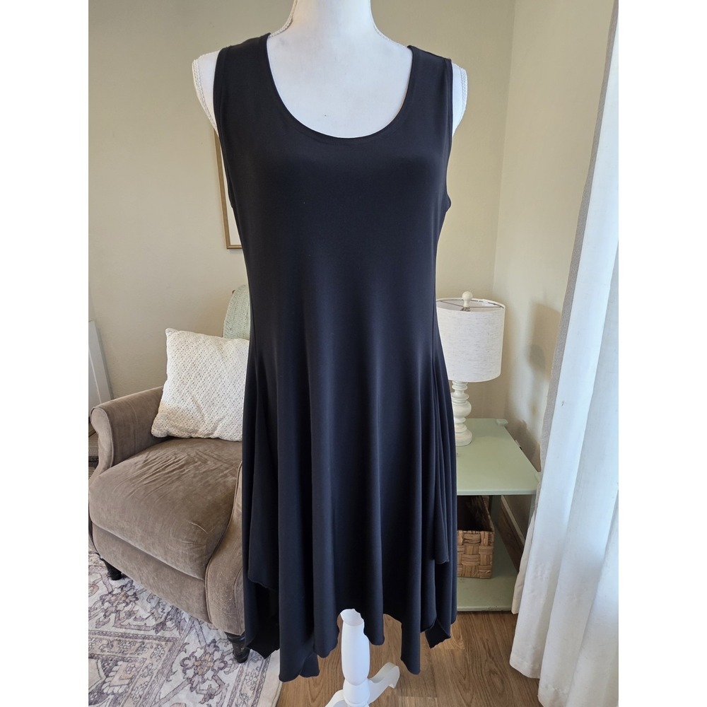Sympli Tunic Size 10 Black Sleeveless Made In Canada Flowy With Stretch